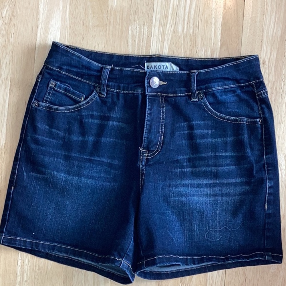 Dakota Blue Denim Shorts, Size 8, good condition.
